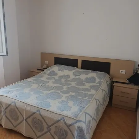 Klea's Apartment *